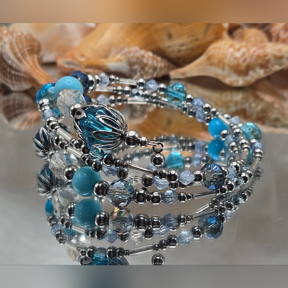 Hand Crafred Stainless Steel Light  Blue Beaded Bracelet - Picture 3 of 8